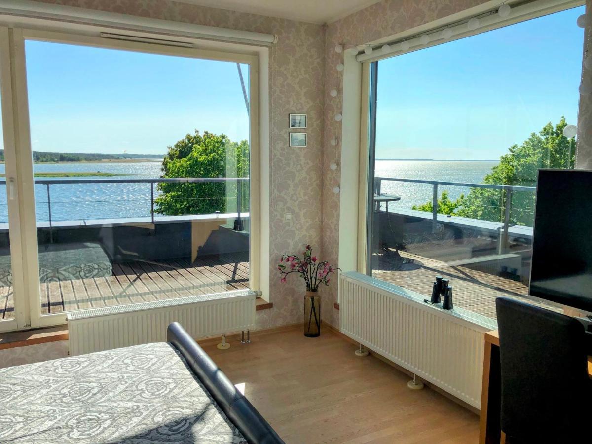 Sunset Dream Apartment With A Panoramic Seaview Haapsalu Esterno foto