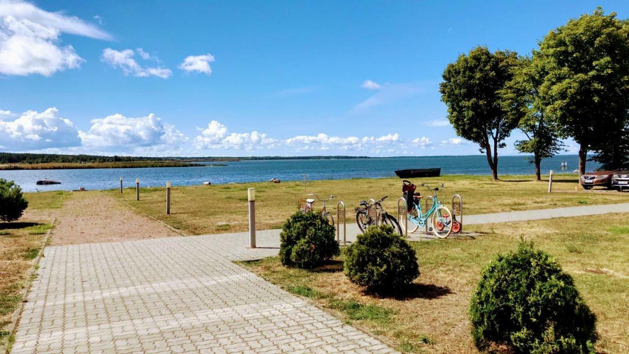 Sunset Dream Apartment With A Panoramic Seaview Haapsalu Esterno foto